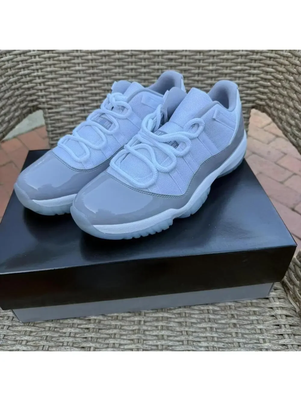 Jordan Men's White and Grey Trainer